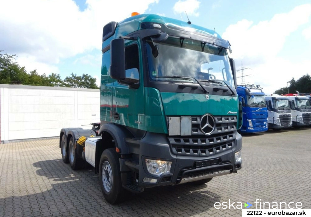 Leasing Tractor unit MERCEDES AROCS 2019