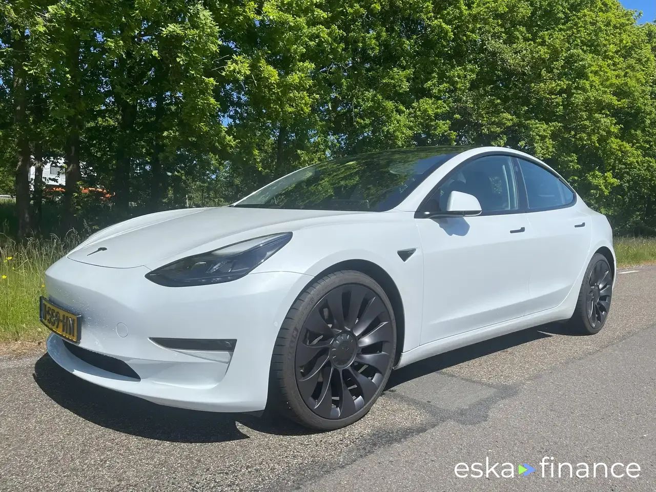 Lízing Sedan Tesla Model 3 2021