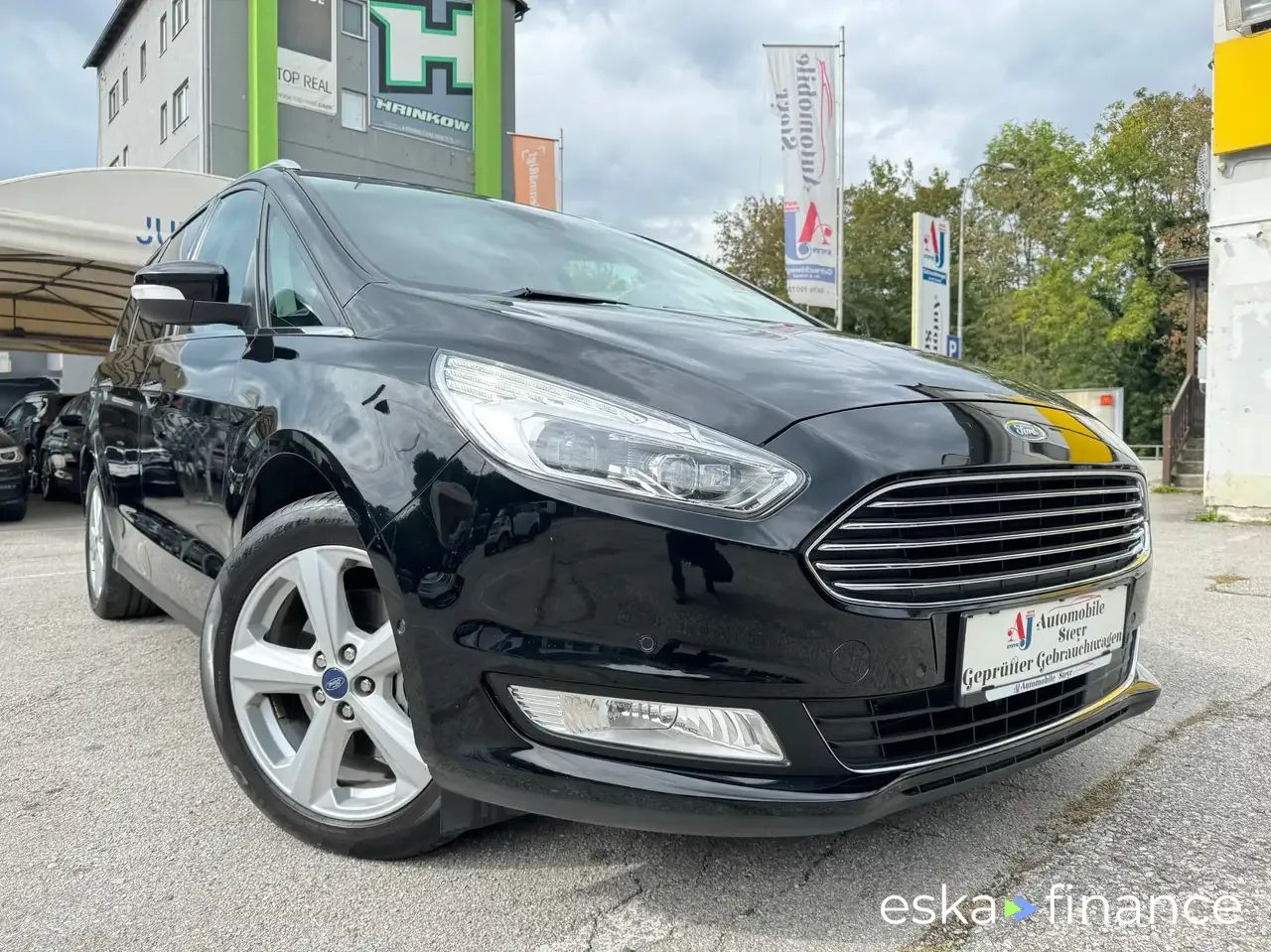 Finansowanie Transport pasażerów Ford Galaxy 2017