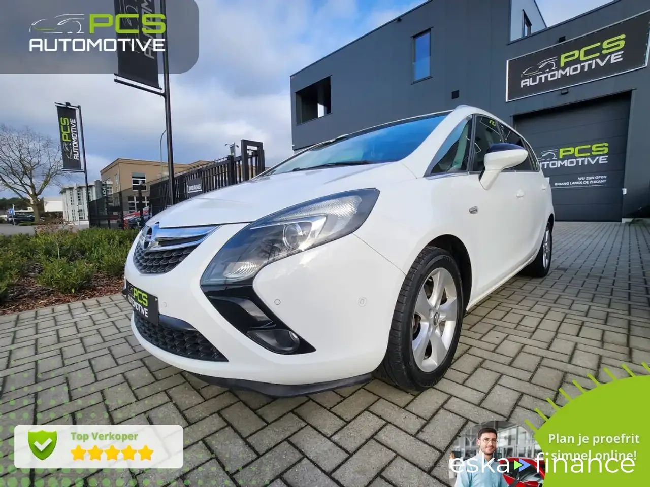 Lízing Hatchback Opel Zafira Tourer 2014
