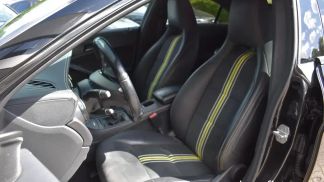 Lízing Sedan MERCEDES CLA 180 2013