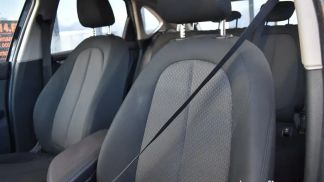 Leasing Hatchback BMW 228 2021