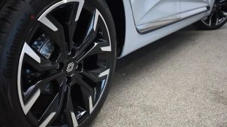 Leasing Hatchback Renault Clio 2025