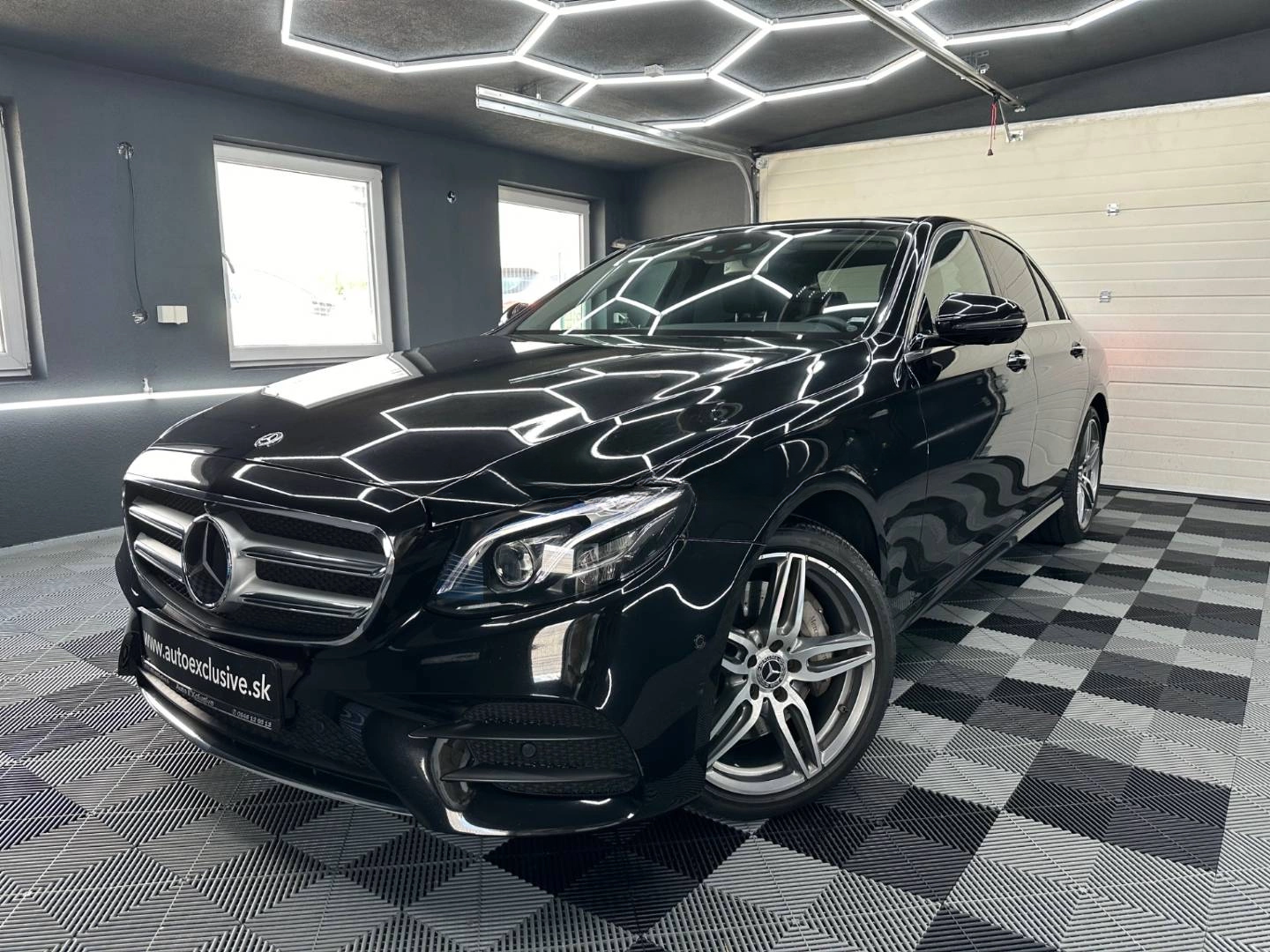 Leasing Sedan MERCEDES E TRIEDA SEDAN 2018