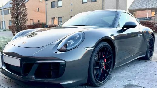Porsche 911 2019