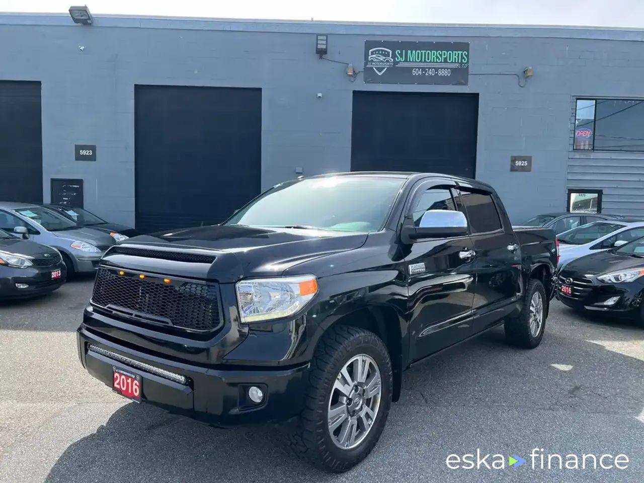 Finansowanie SUV Toyota Tundra 2016
