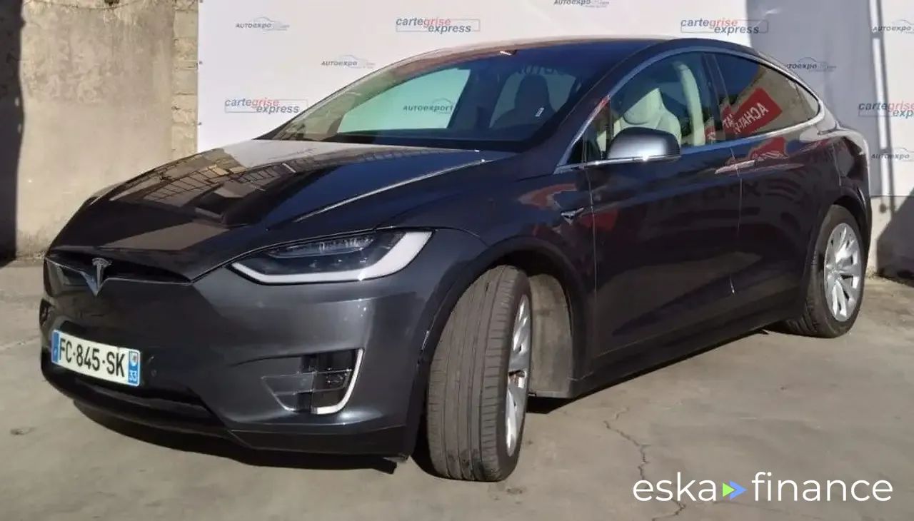 Finansowanie SUV Tesla Model X 2018