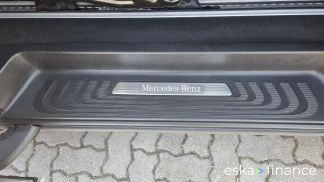 Leasing Hatchback MERCEDES EQV 300 2023