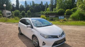 Lízing Kombi Toyota Auris 2013