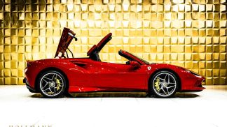 Financování Konvertibilní Ferrari F8 SPIDER 2022