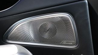 Lízing Sedan MERCEDES E 300 2024