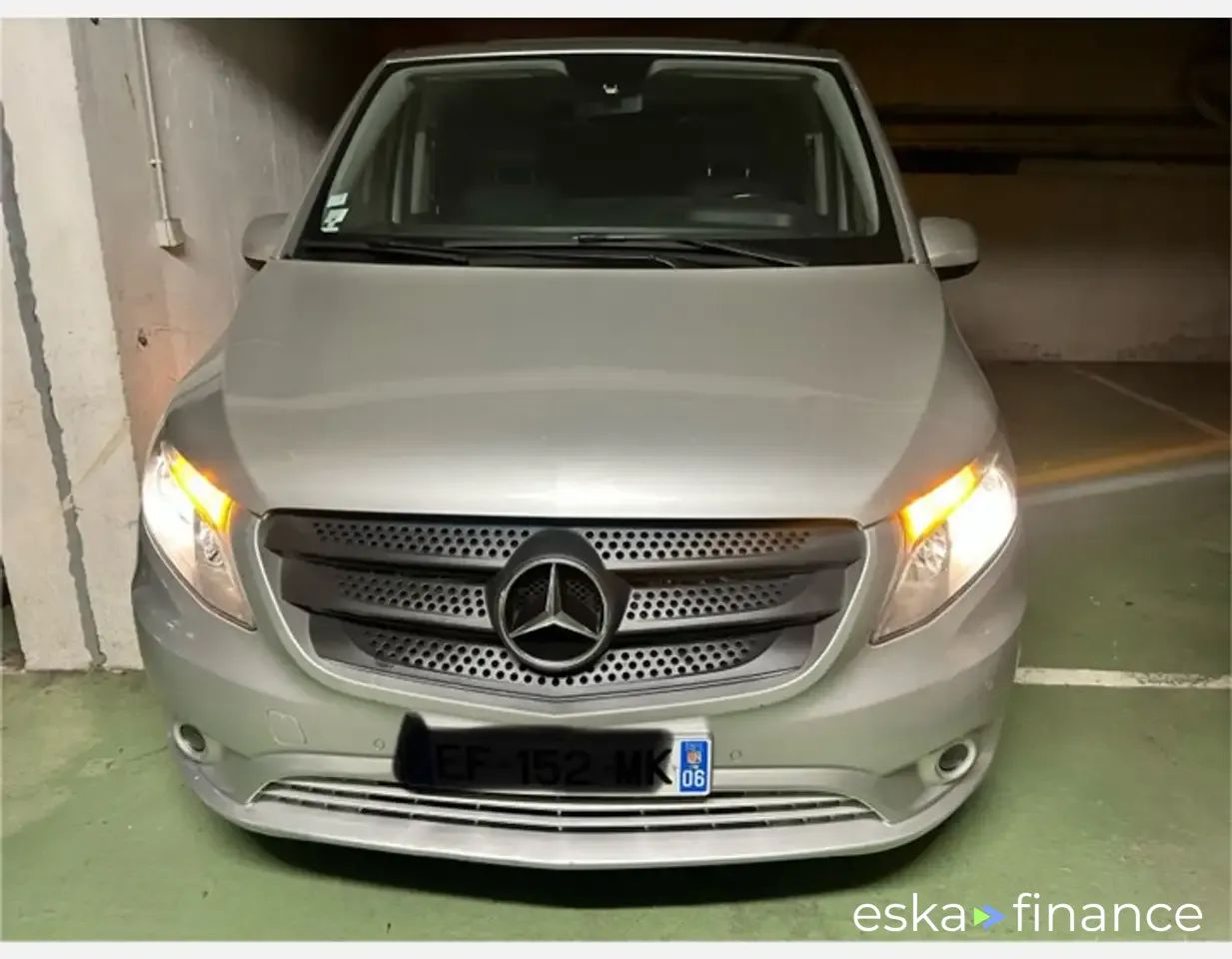 Financování Hatchback MERCEDES VITO 2016