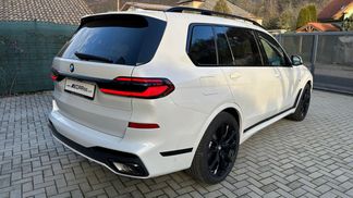 SUV BMW X7 2024