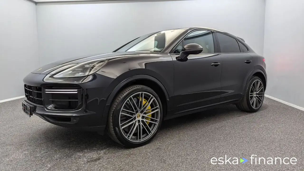 Leasing Coupe Porsche Cayenne 2020