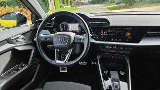 Hatchback Audi A3 2021