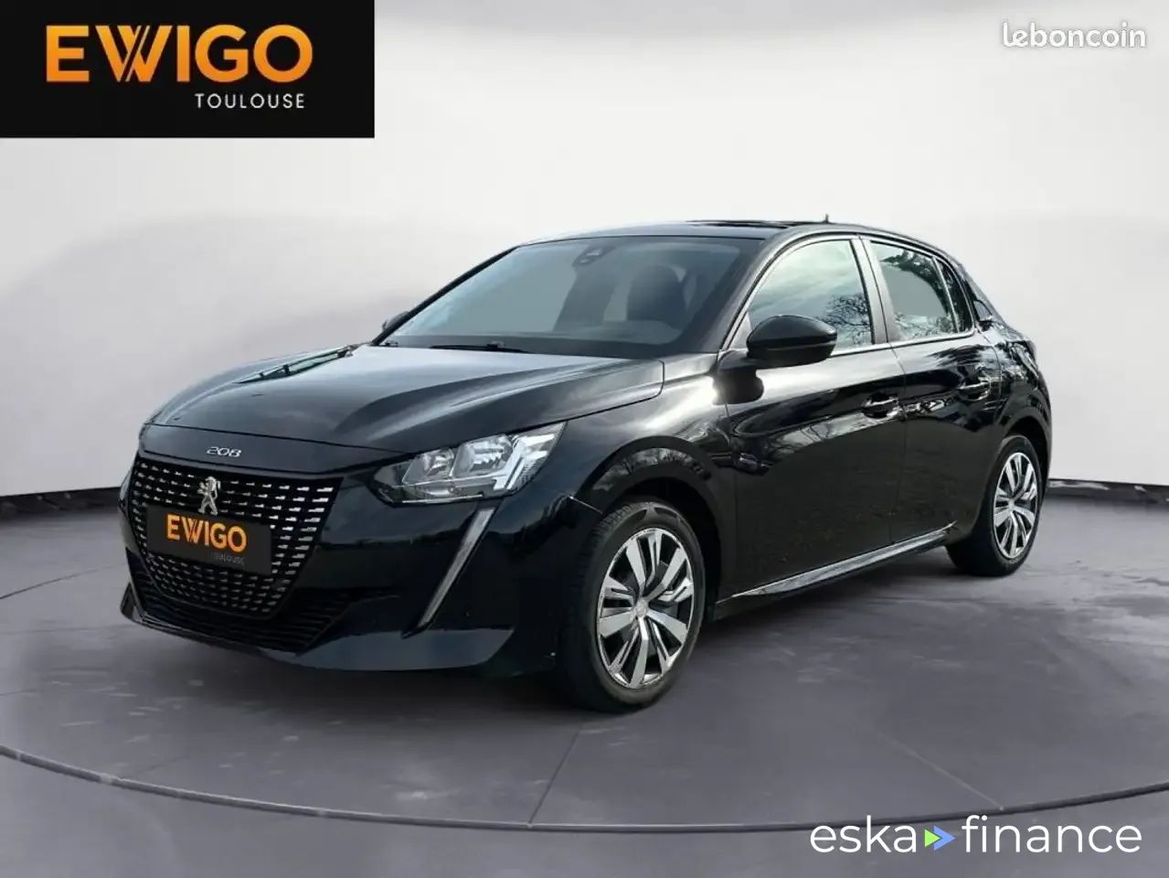 Lízing Hatchback Peugeot 208 2019