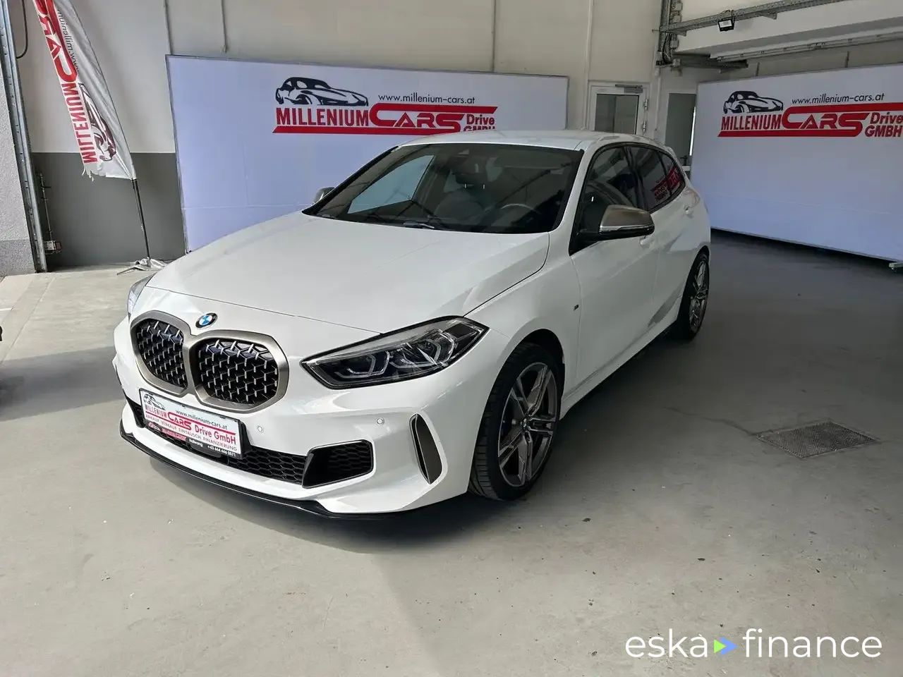 Leasing Hatchback BMW 135 2020