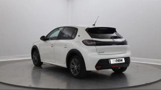 Lízing Sedan Peugeot 208 2021
