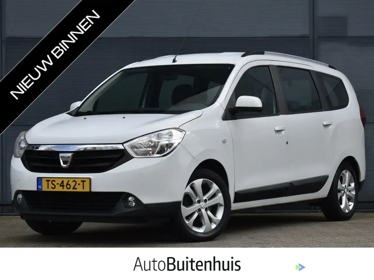 Finansowanie Hatchback Dacia Lodgy 2015