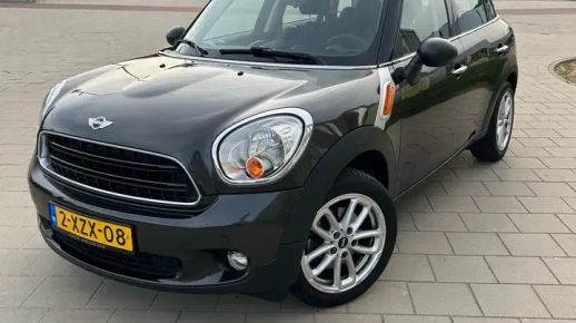 MINI ONE 2014