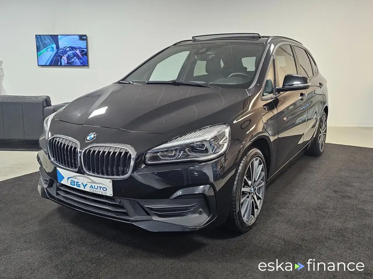 Lízing Hatchback BMW 225 2020