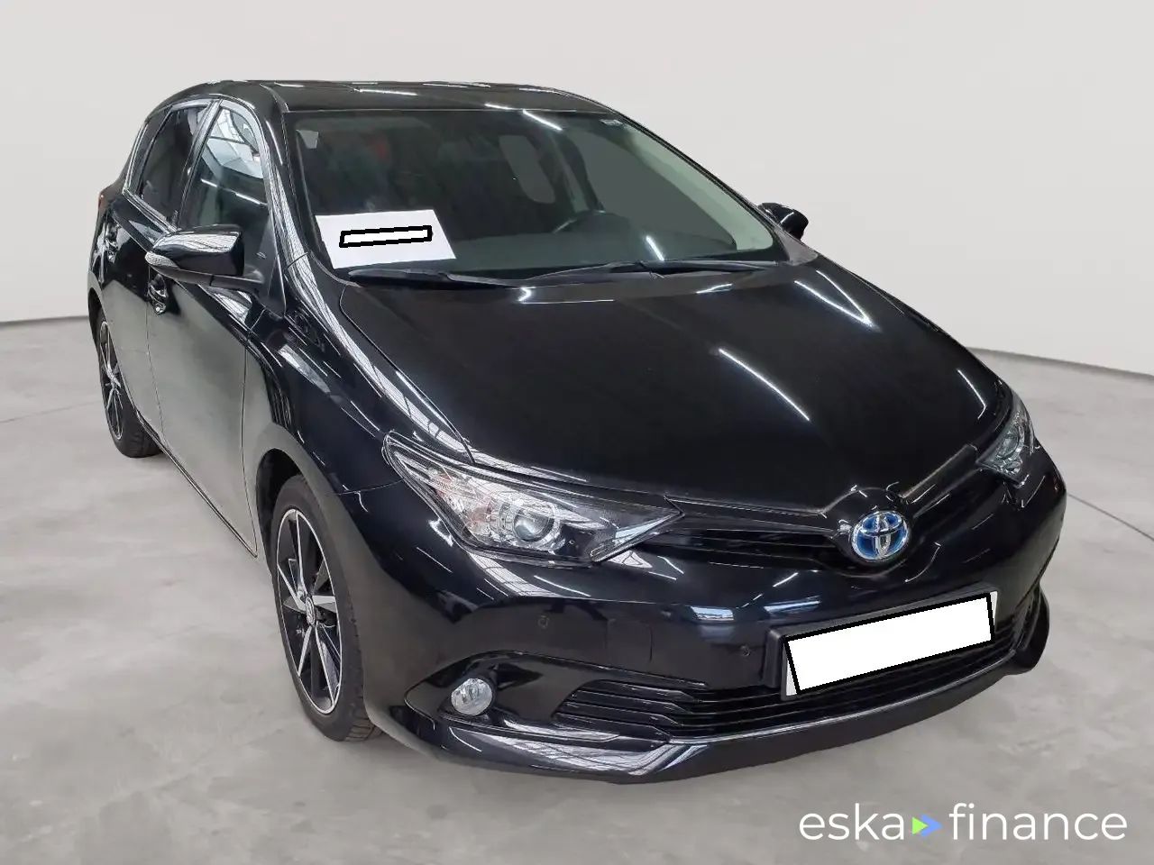Lízing Hatchback Toyota Auris 2019