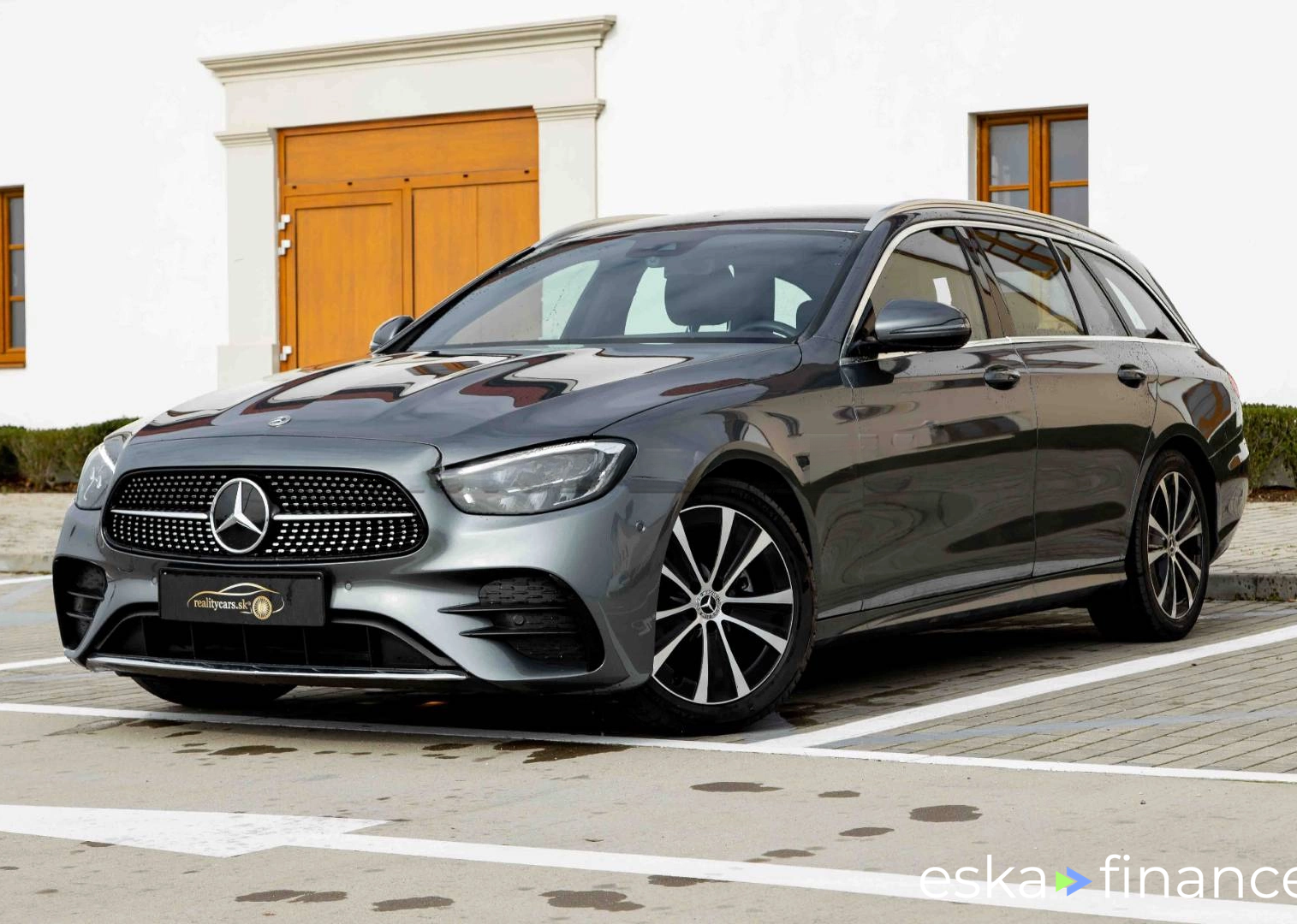 Leasing Wagon MERCEDES E TRIEDA KOMBI 2022