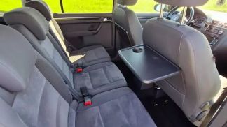 Leasing Hatchback Volkswagen Touran 2012