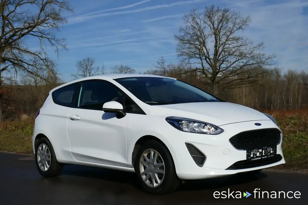 Lízing Hatchback Ford Fiesta 2020