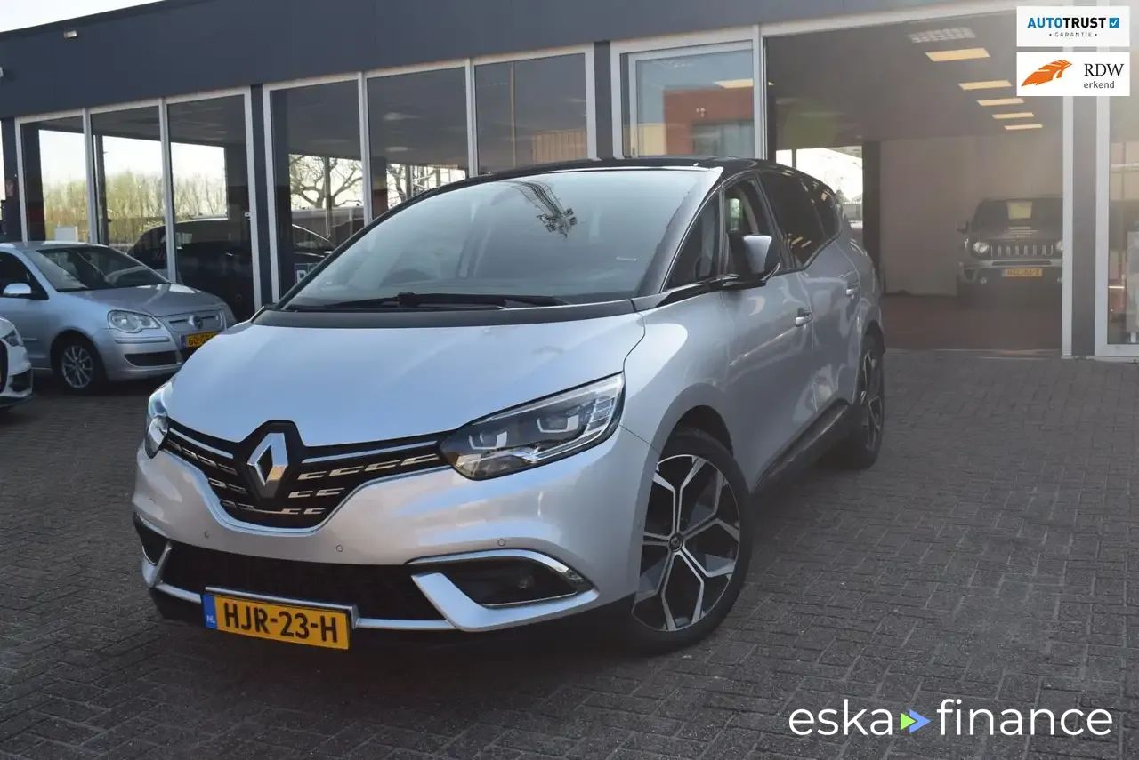 Lízing Hatchback Renault Grand Scenic 2021