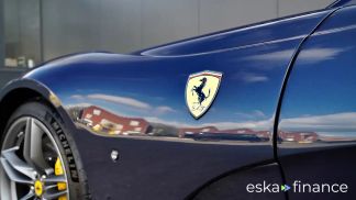 Leasing Convertible Ferrari 812 2025