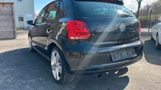 Financování Sedan Volkswagen Polo 2010