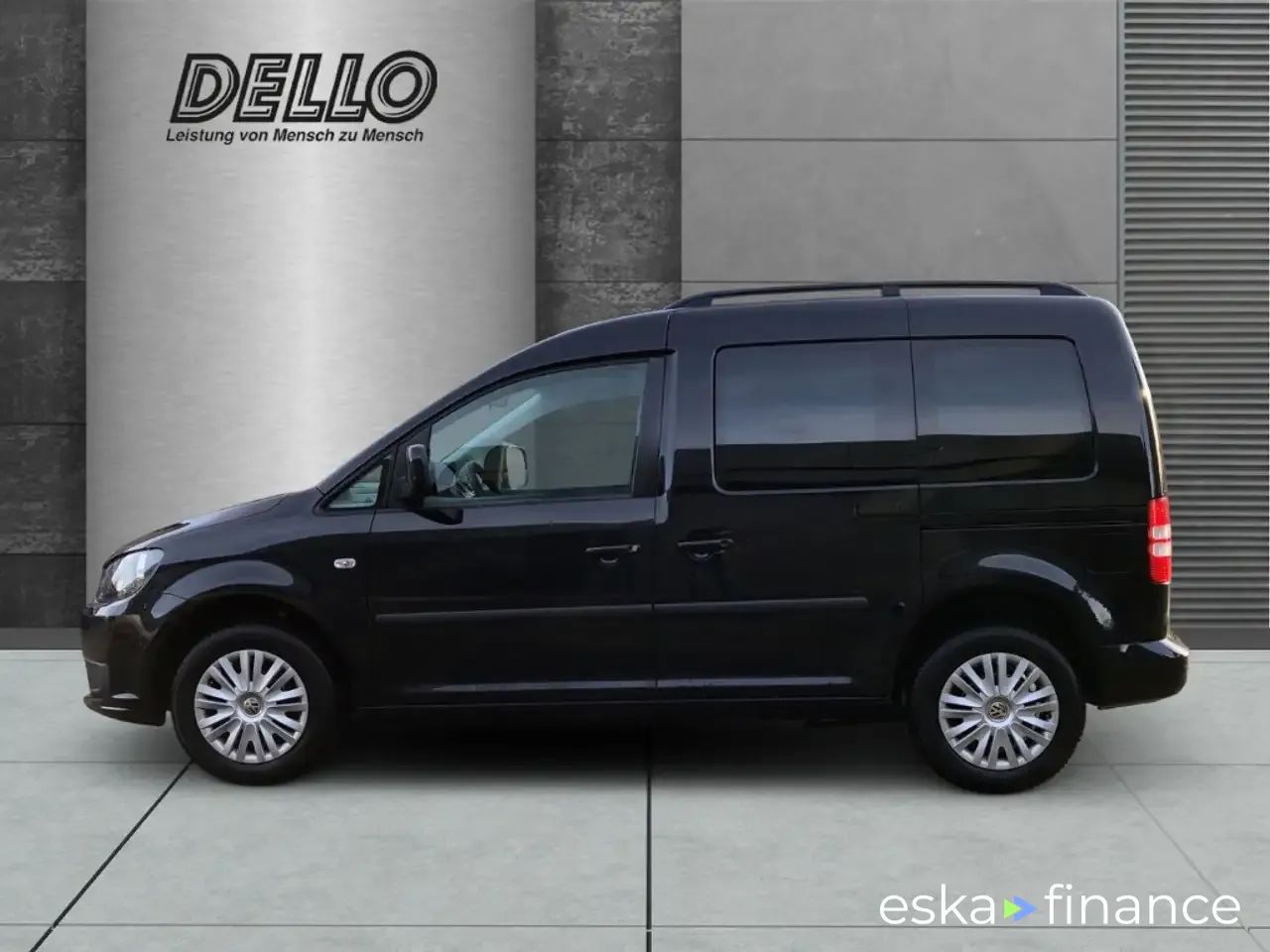 Lízing Hatchback Volkswagen Caddy 2013