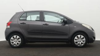 Leasing Hatchback Toyota Yaris 2010