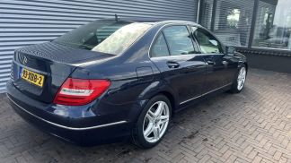 Lízing Sedan MERCEDES C 180 2012