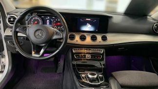 Lízing Sedan MERCEDES E 200 2017