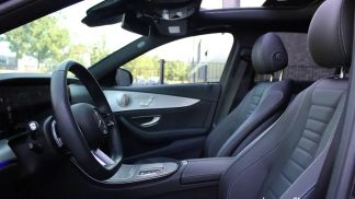 Lízing Sedan MERCEDES E 300 2023