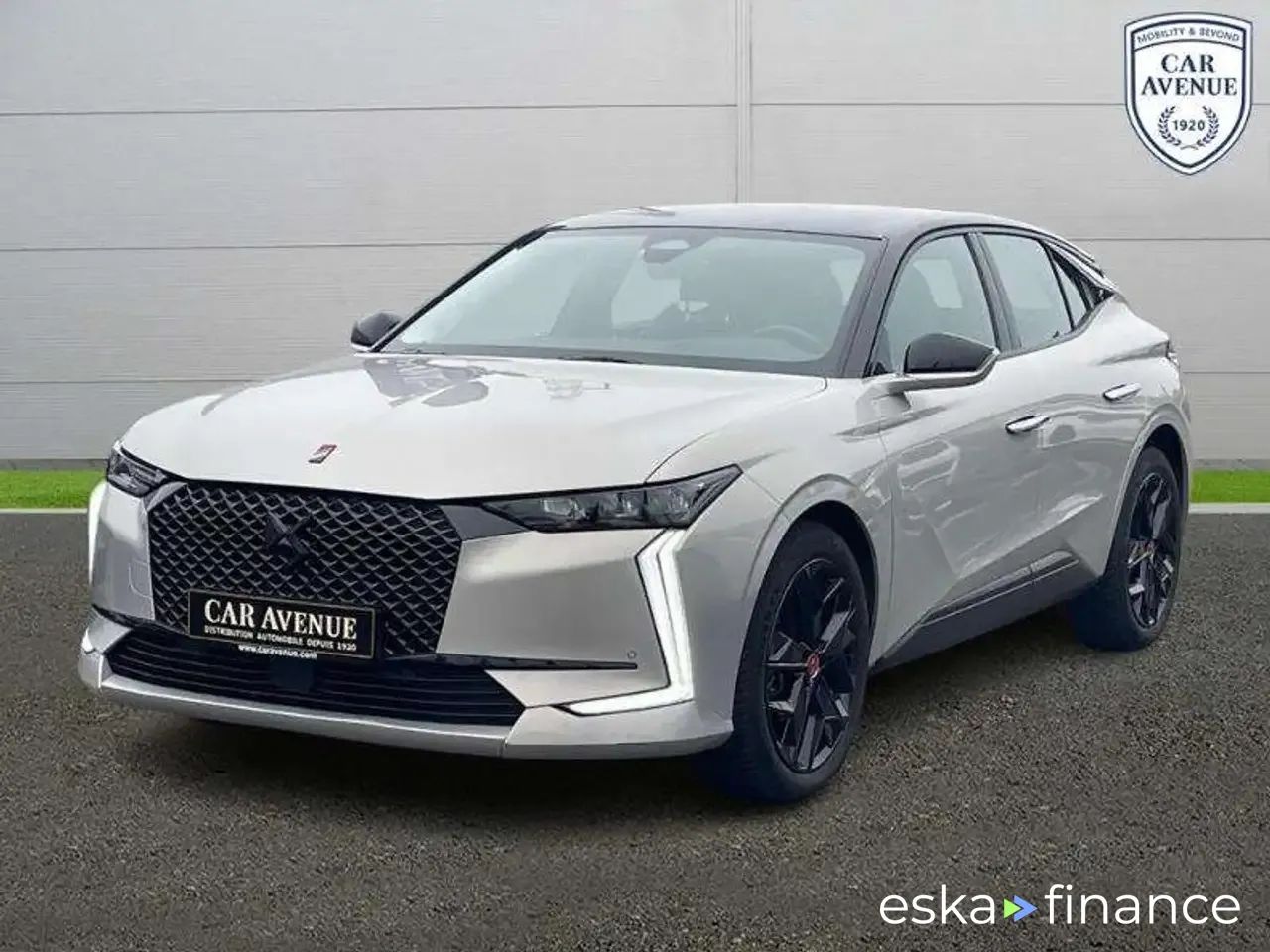 Lízing Sedan DS Automobiles DS 4 2023