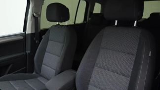 Financování Hatchback Volkswagen Touran 2018