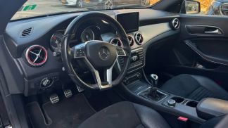 Lízing Sedan MERCEDES CLA 180 2013