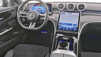 Lízing Sedan MERCEDES C 300 2024