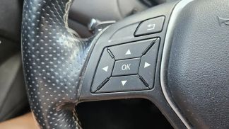 Lízing Sedan MERCEDES CLA 200 2013