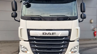 Ciągnik siodłowy DAF CF 2020