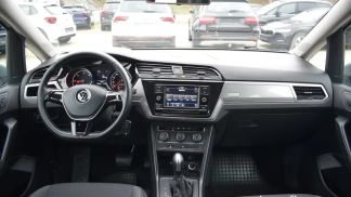 Lízing Hatchback Volkswagen Touran 2021