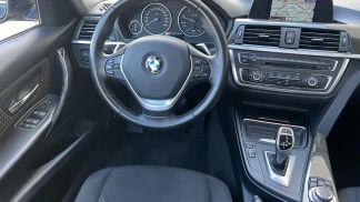 Lízing Sedan BMW 320 2012