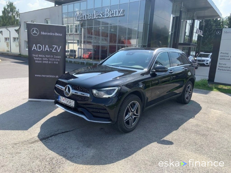 Finansowanie SUV MERCEDES GLC 2022