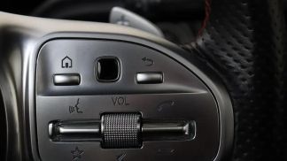 Lízing Hatchback MERCEDES B 250 2021