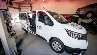 Finansowanie Transport pasażerów Renault Trafic 2021