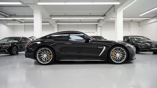 MERCEDES AMG GT 2024