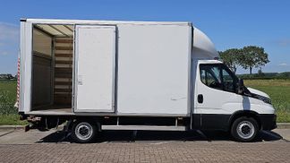 Finansowanie Zamknięte pudełko Iveco DAILY 35S14 2022